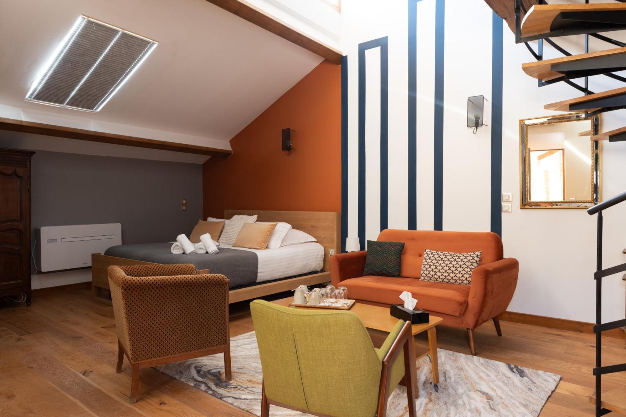 La Maison D'En Bas Des Seigneurs Cucuron Quarto foto