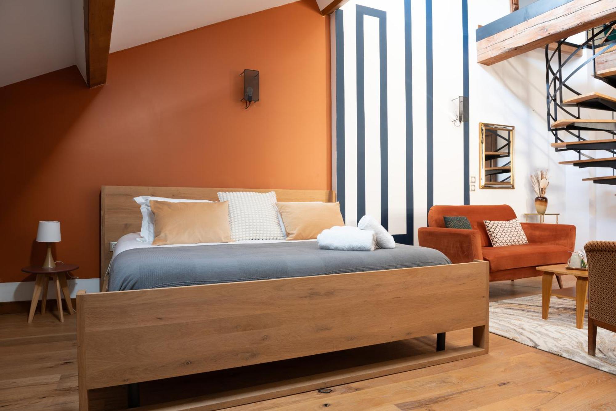 La Maison D'En Bas Des Seigneurs Cucuron Quarto foto