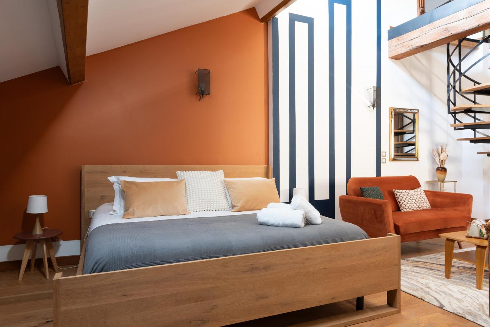 La Maison D'En Bas Des Seigneurs Cucuron Quarto foto
